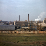 849196 Gezicht op de Beenzwartfabriek van de firma wed P. Smits en Zoon (Hogelanden O.Z. 3) te Utrecht.